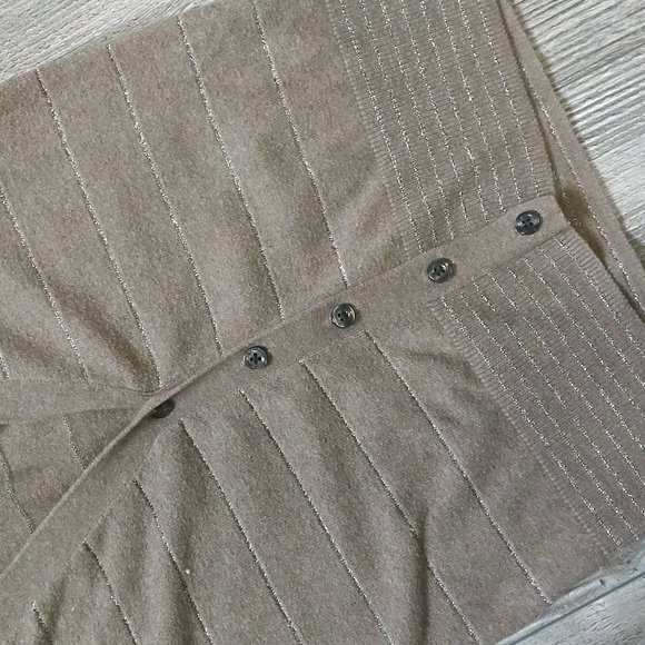 LAST CHANCE! American Eagle Striped Cardigan - Picture 2 of 5